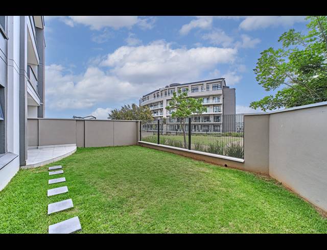 3 BEDROOM APARTMENT FOR SALE IN WATERFALL